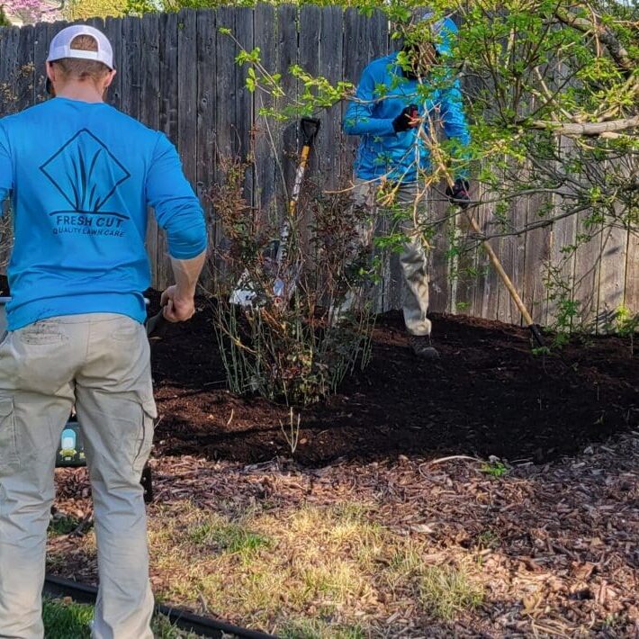 Mulching, Aeration & Overseeding Florissant mo